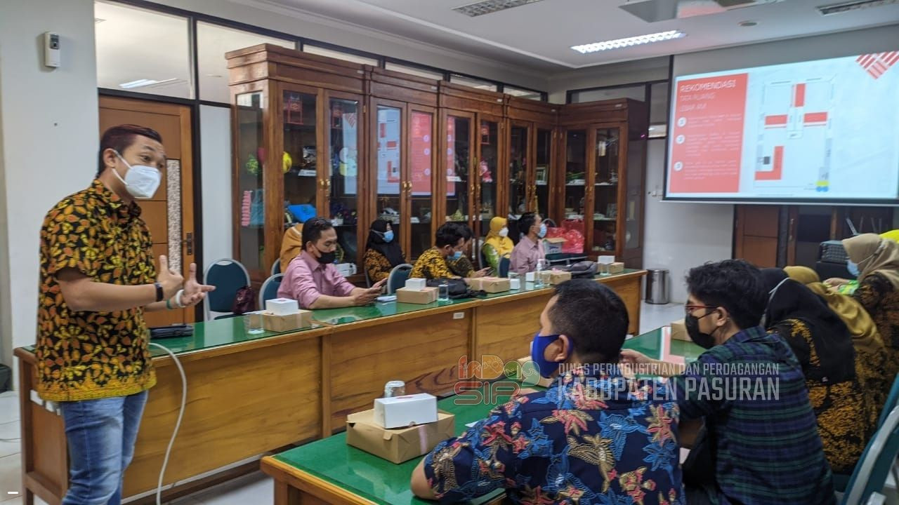 Disperindag Kabupaten Pasuruan Latih Pendamping Satrya Emas untuk jadi Brand Ambasador Program Baru